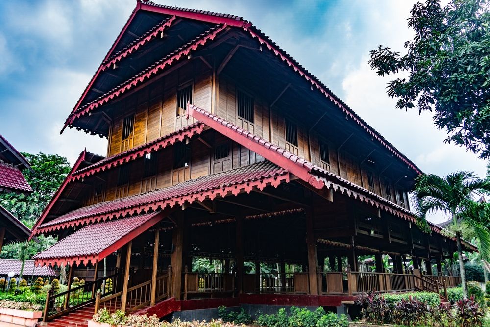 Banua Tada, Rumah Adat Sulawesi Tenggara yang Kaya Filosofi