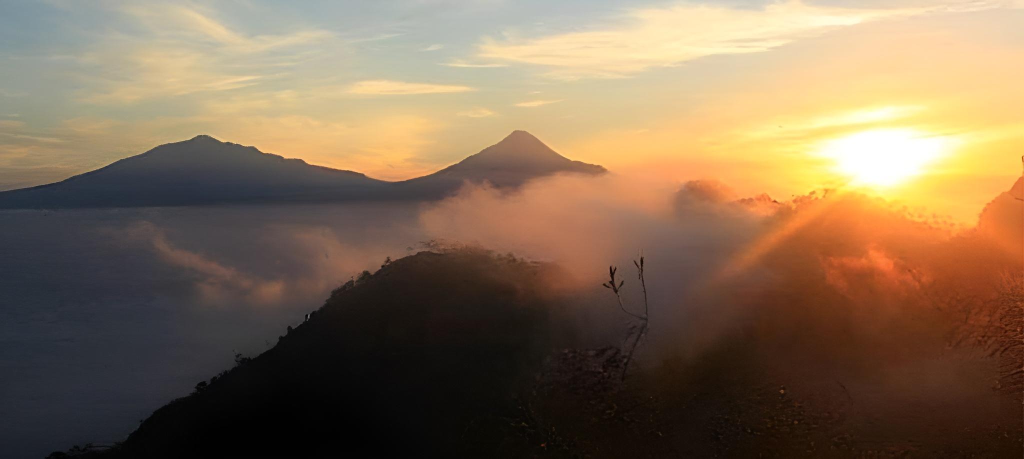 Climb These 5 Challenging Stairs to Breathtaking Places in Indonesia