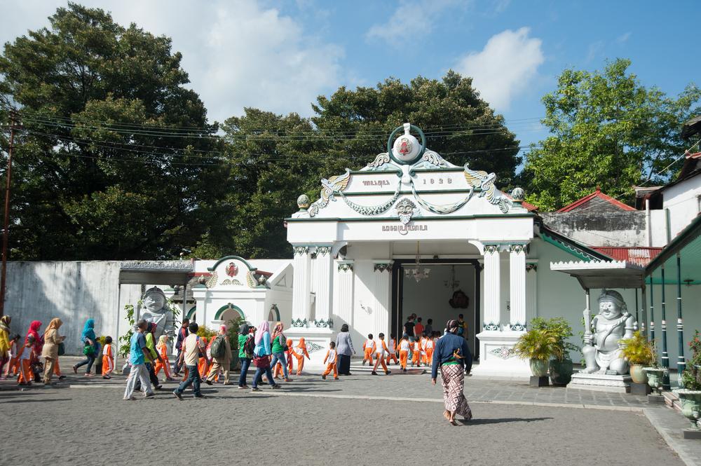 قصر يوجياكرتا: جمالٌ مليء بالمعاني يجب زيارته