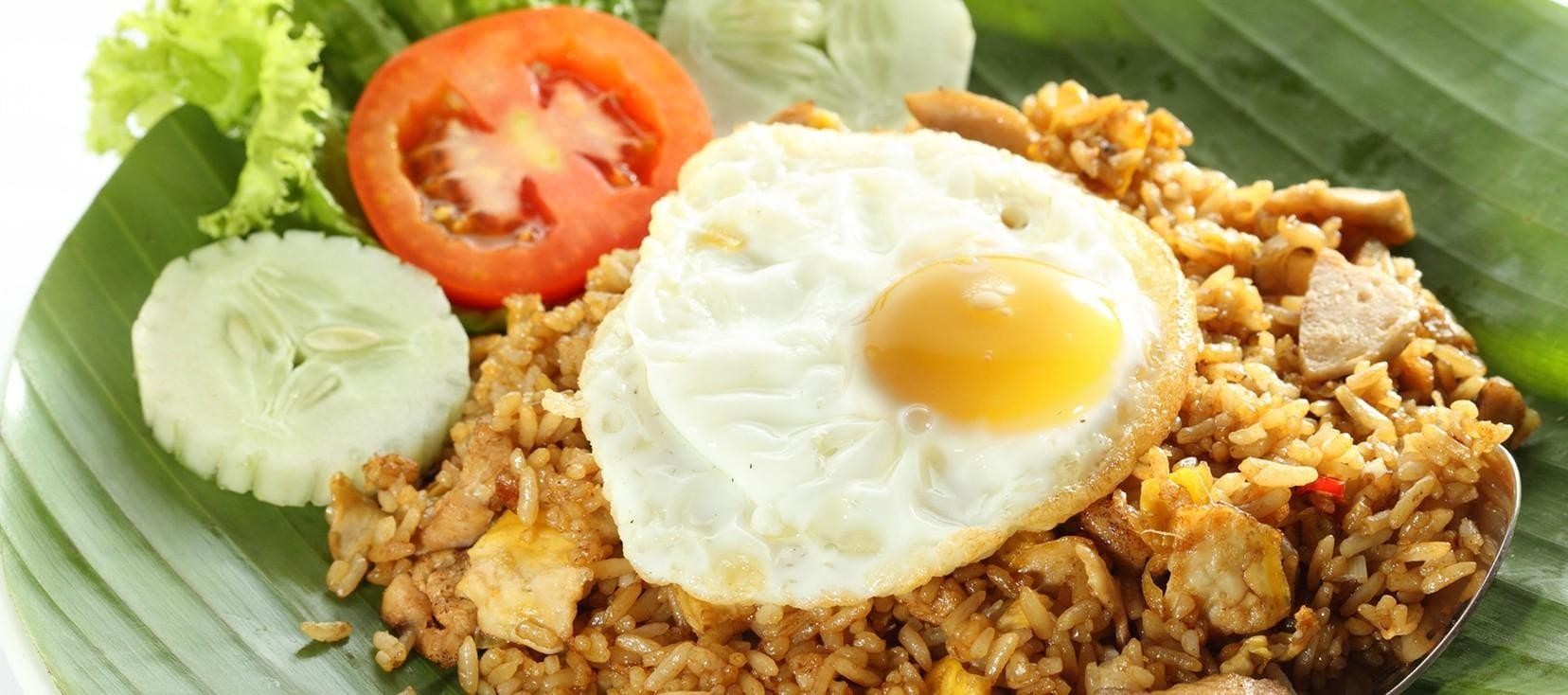 أفضل خمسه أطعم من جاكرتا للأرز المقلي