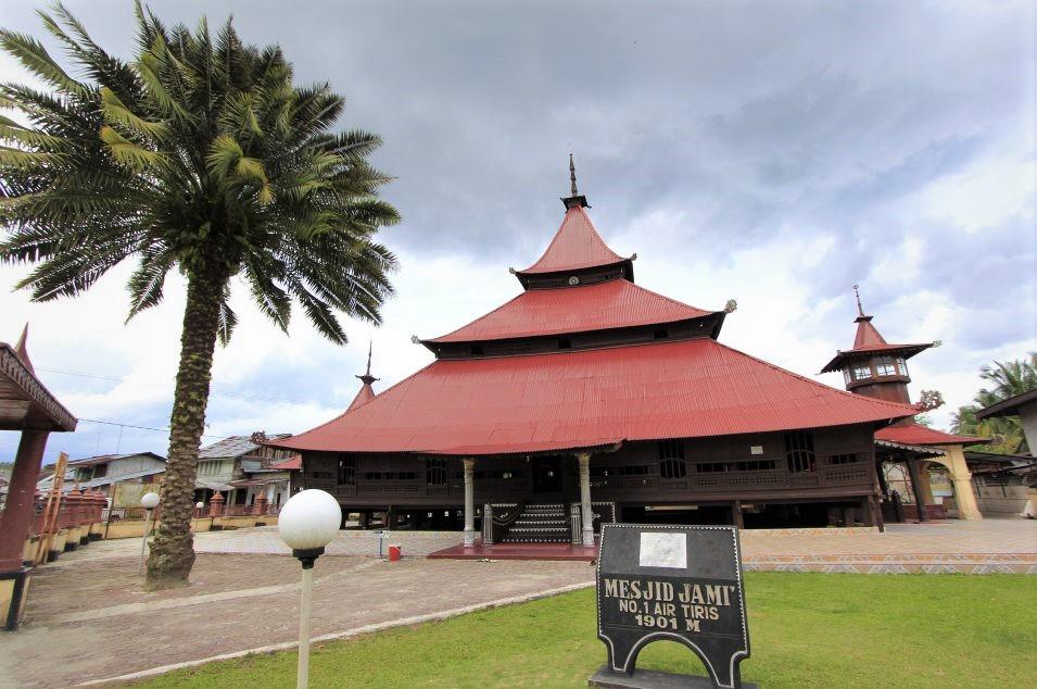 Masjid Jami' Air Tiris (Masjid Jami Tanpa Paku)