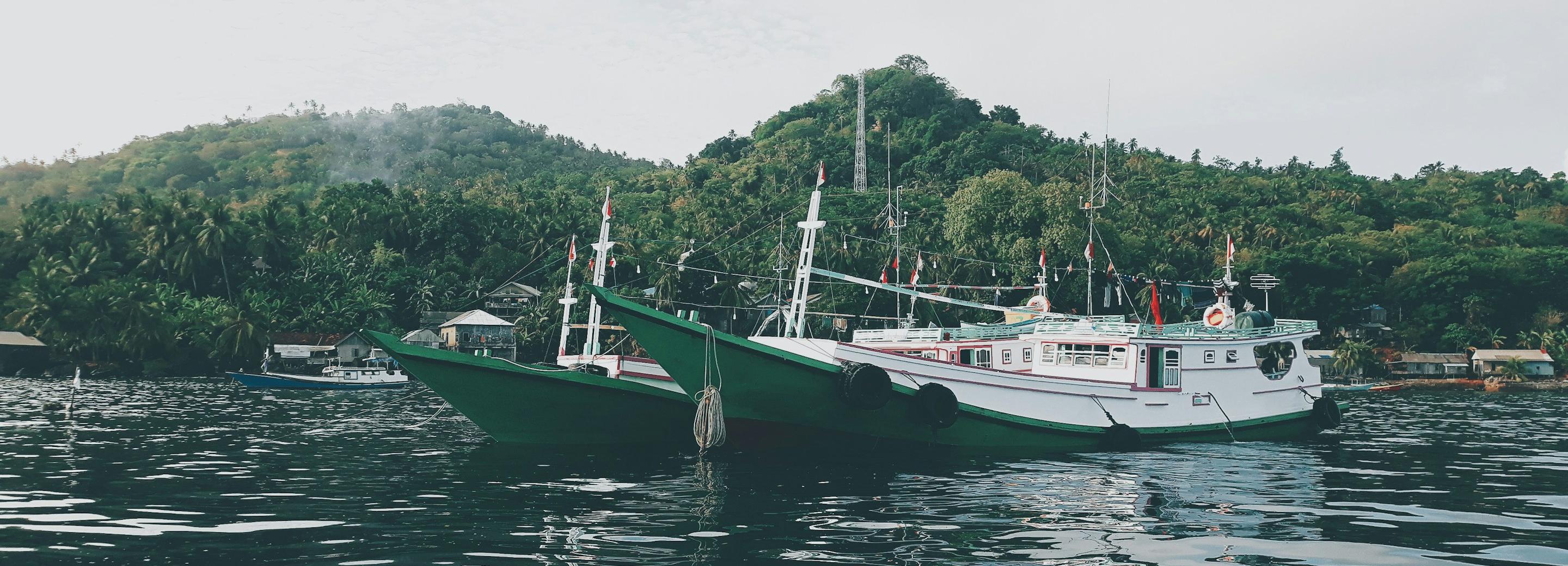 Background image for cruise banner mobile