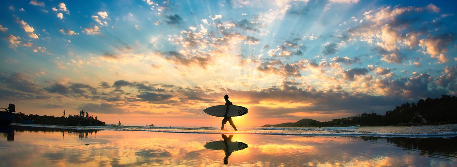 세상의 모든 서퍼를 위한 바유왕이 해변