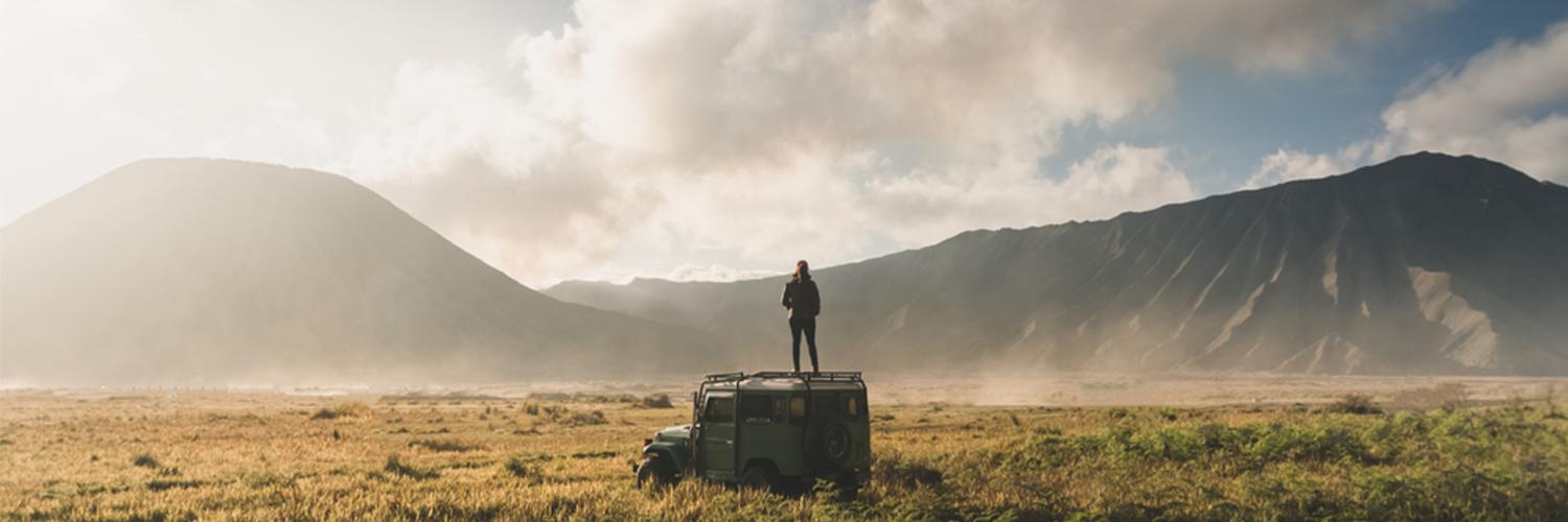 ブロモの大いなるアドベンチャー：ブロモ火山周辺ですべきカッコいい冒険