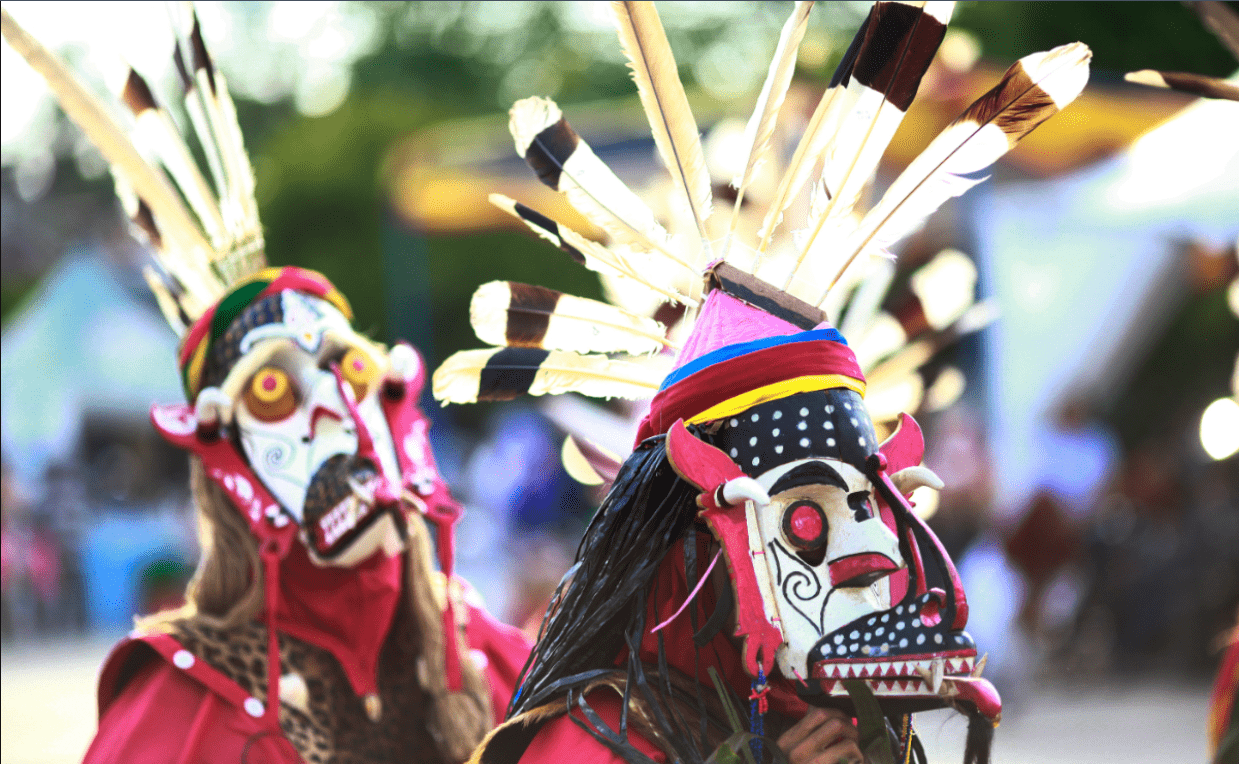 The Traditional and Cultural Festival of Lom Plai